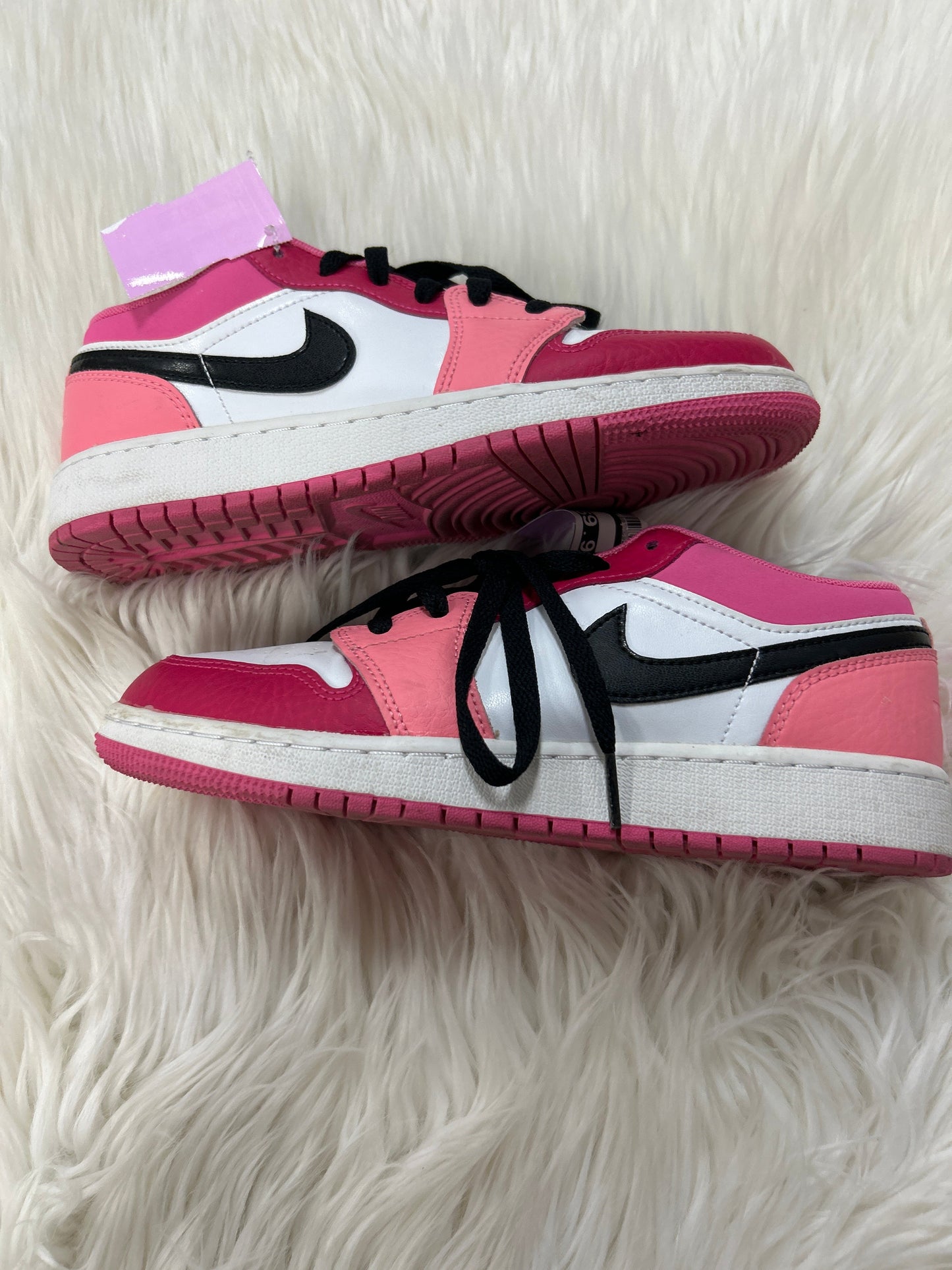 Shoes Sneakers By Nike In Pink, Size:7