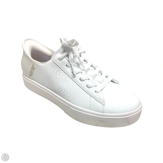 Shoes Sneakers By Skechers In White, Size: 9