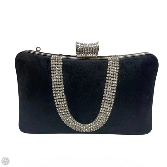 Clutch By Cma, Size: Small