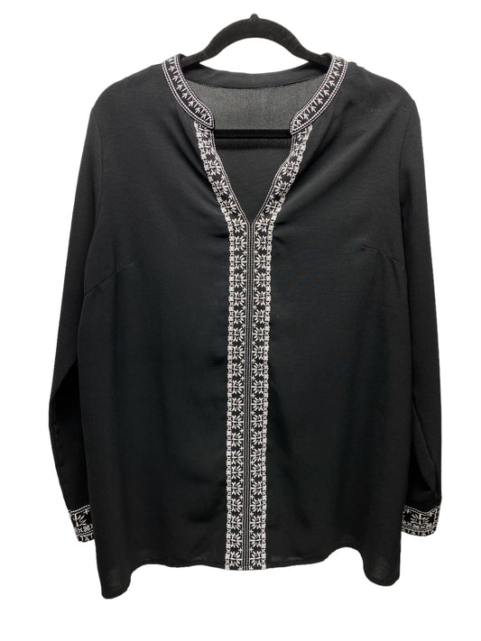 Top Long Sleeve By Clothes Mentor In Black & White, Size: L