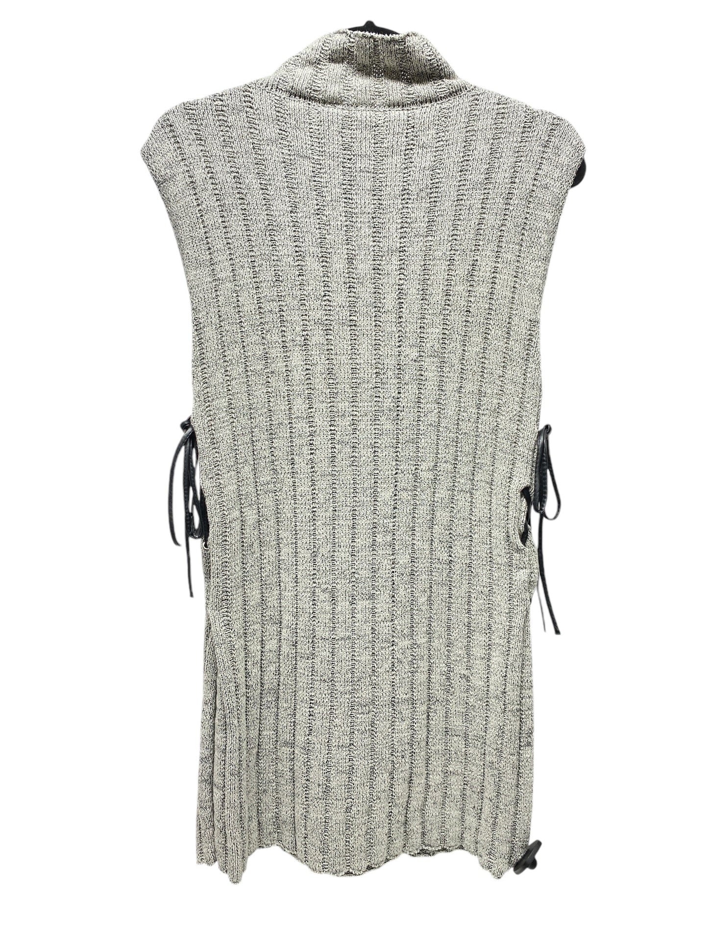 Dress Sweater By Bcbgmaxazria In Grey, Size: S