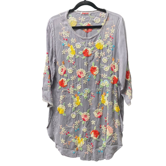 Top 3/4 Sleeve Designer By Johnny Was In Grey, Size: M