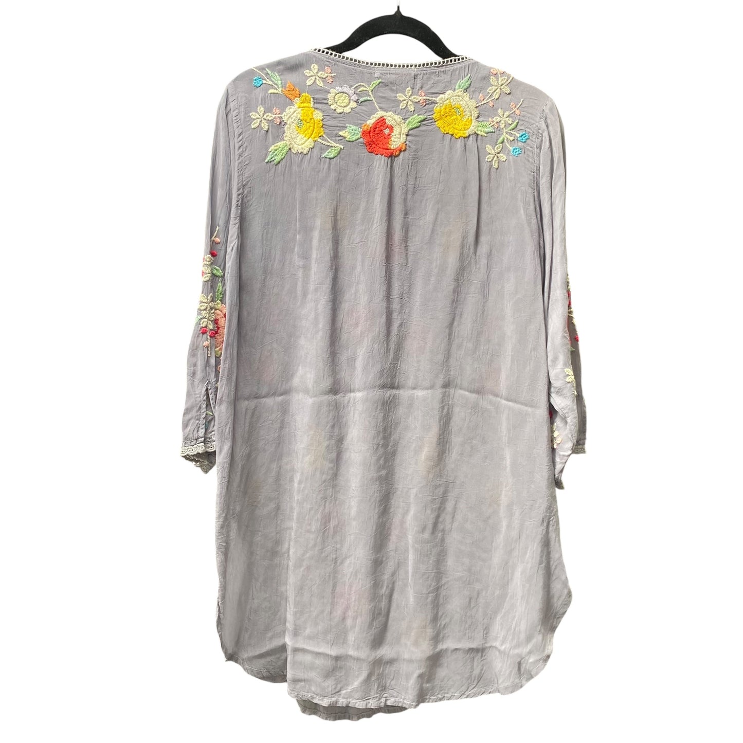 Top 3/4 Sleeve Designer By Johnny Was In Grey, Size: M