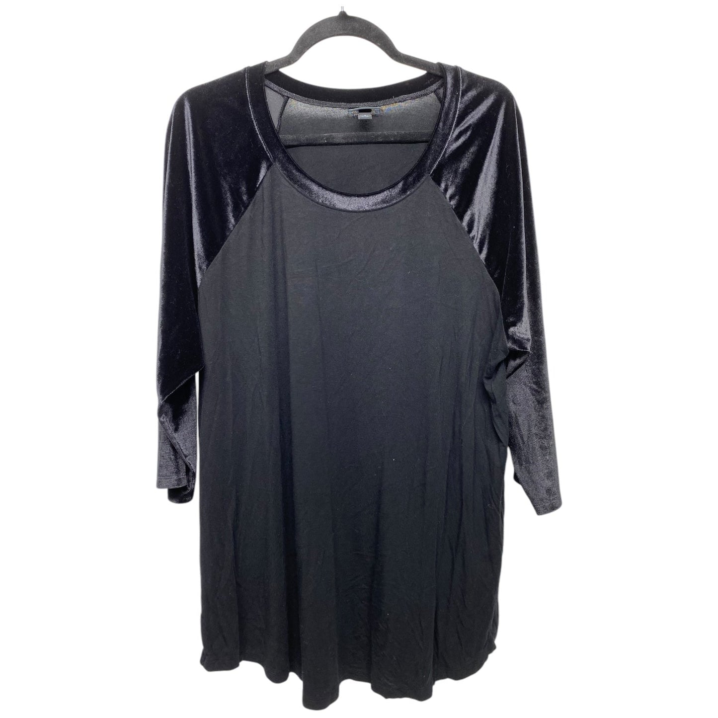 Top Long Sleeve By Torrid In Black, Size: 3x