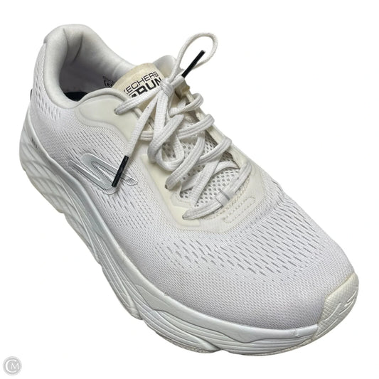 Shoes Athletic By Skechers In White, Size: 9.5