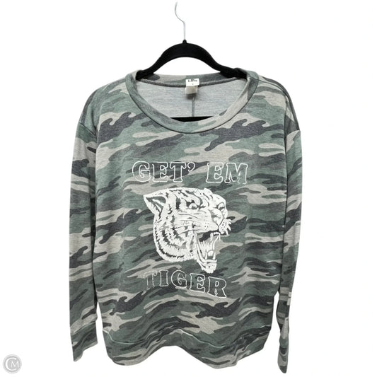 Sweatshirt Crewneck By Sew In Love In Camouflage Print, Size: S