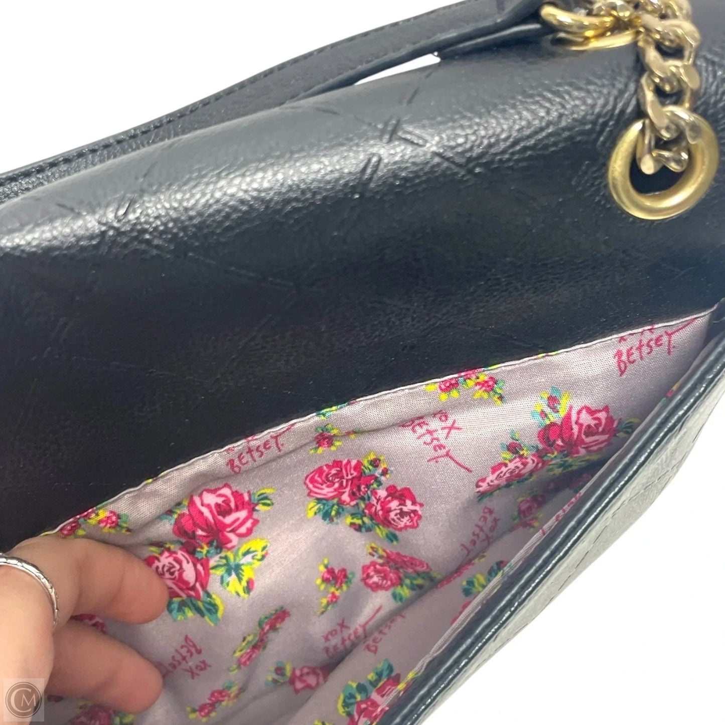 Handbag By Betsey Johnson, Size: Medium