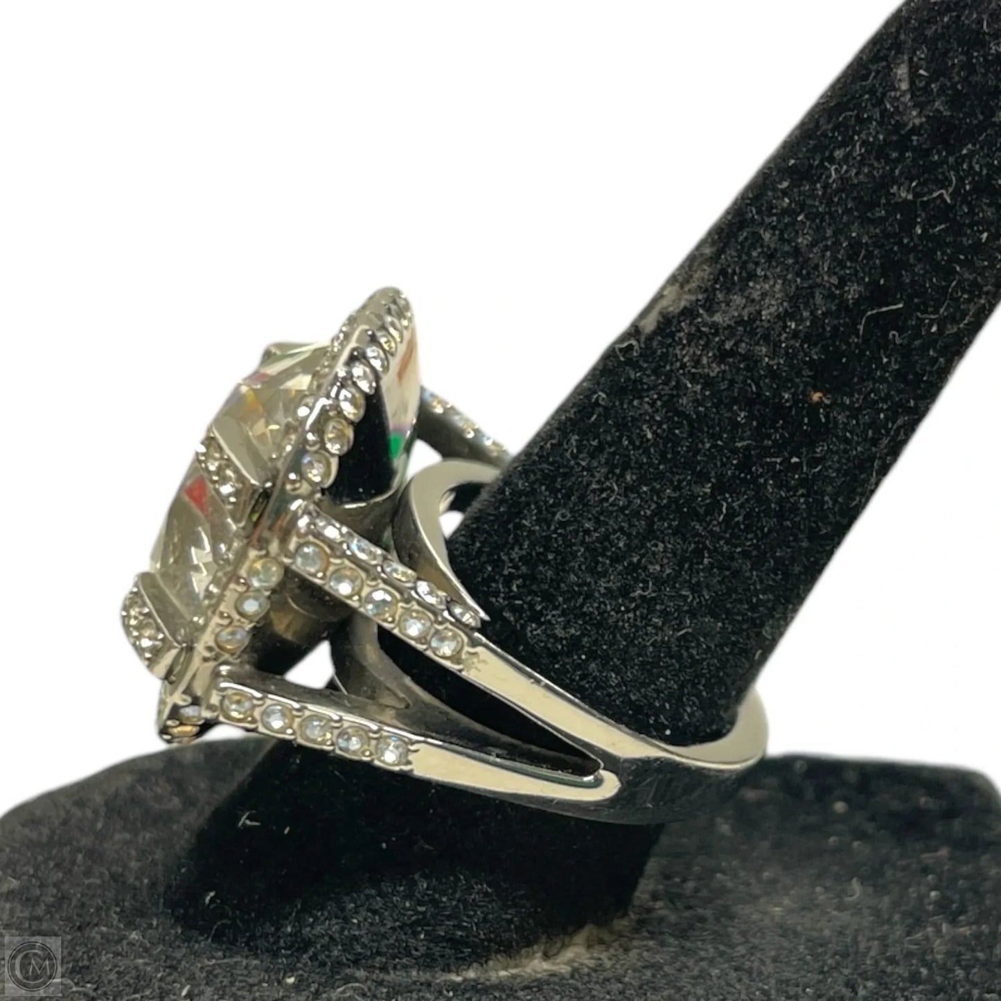 Ring Statement By Clothes Mentor, Size: 6.5