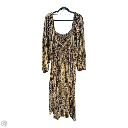 Dress Casual Short By Cmc In Brown, Size: L