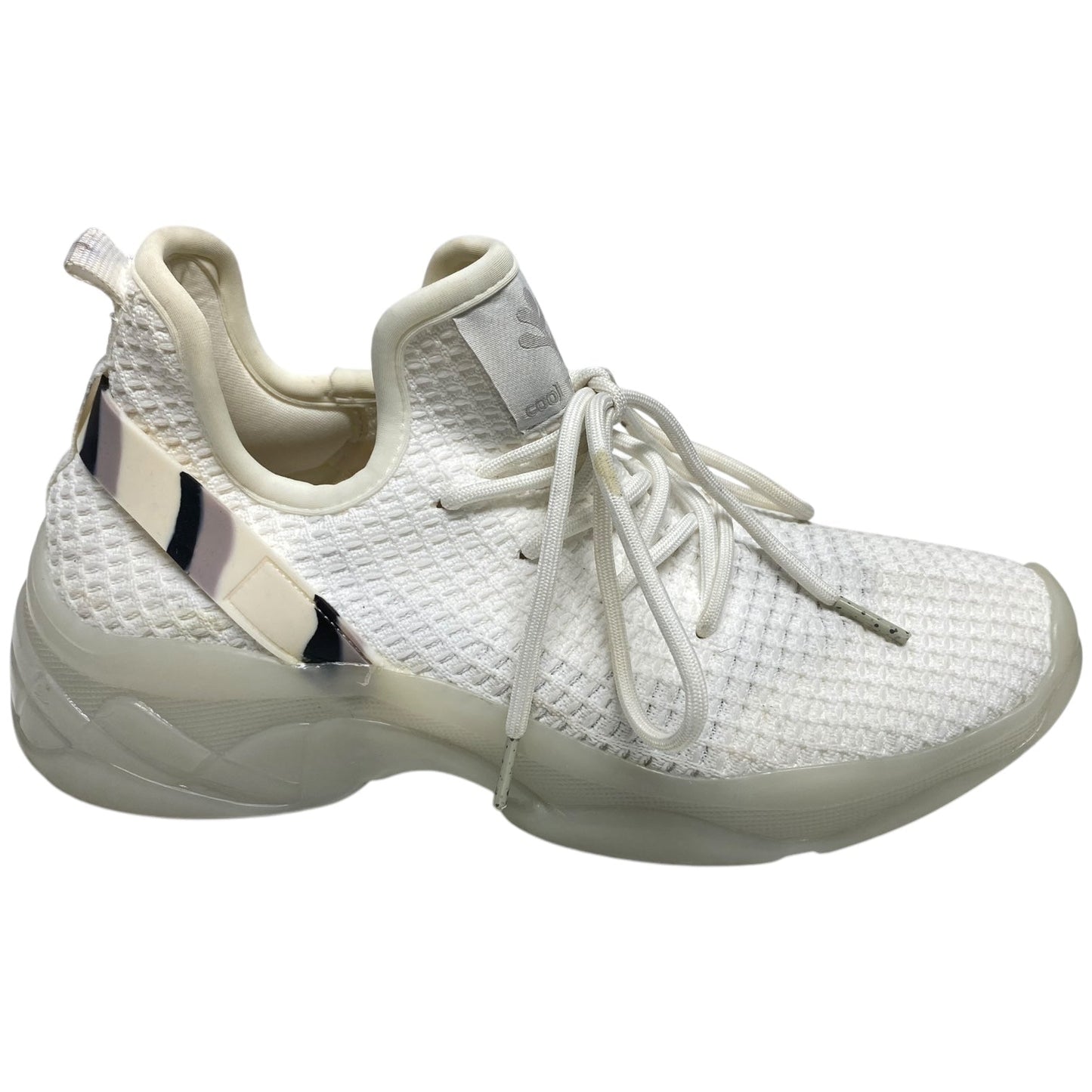 Shoes Athletic By Steve Madden In White, Size: 8.5