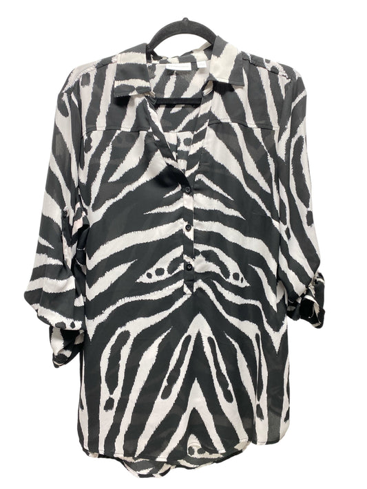 Top Long Sleeve By New York And Co In Zebra Print, Size: L