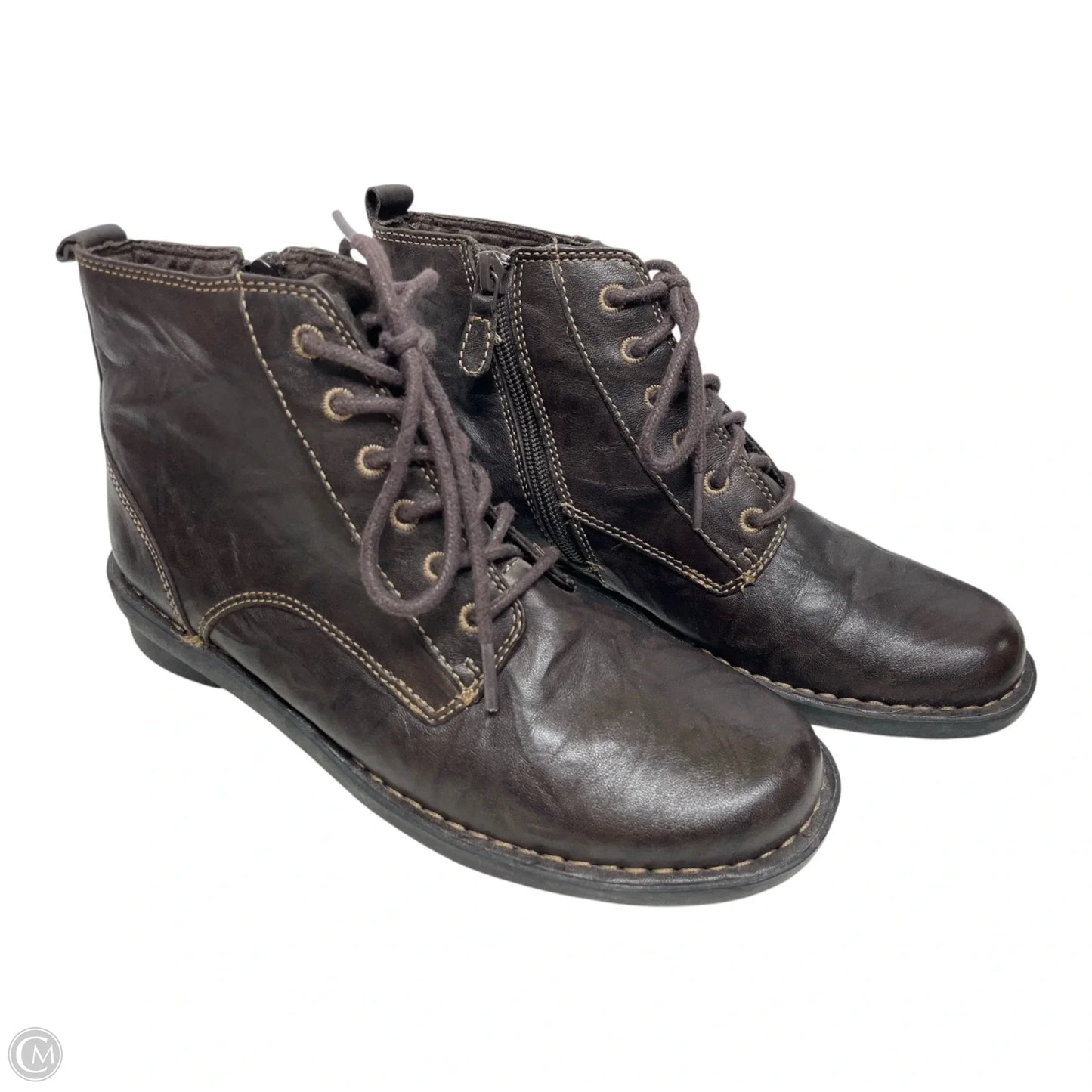 Boots Ankle Flats By Clarks In Brown, Size: 7.5