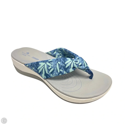 Sandals Flats By Clarks In Blue & Grey, Size: 7