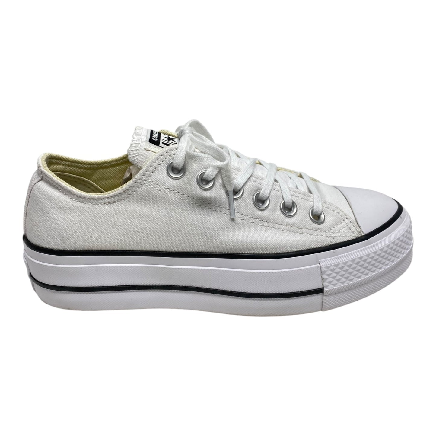 Shoes Sneakers By Converse In White, Size: 6