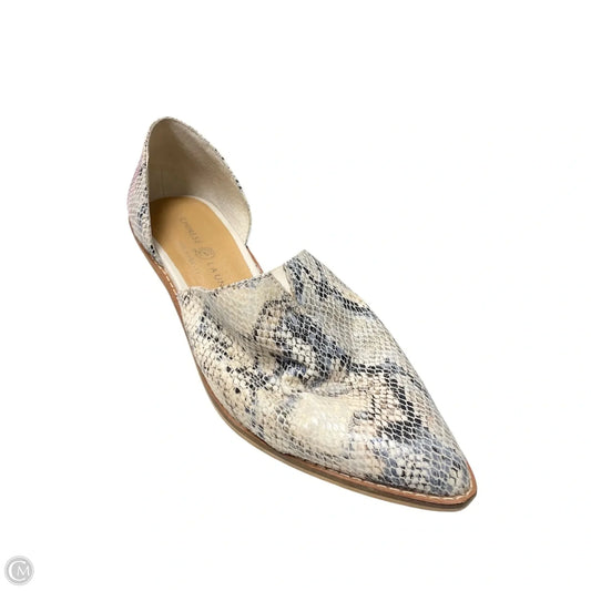 Shoes Flats By Chinese Laundry In Snakeskin Print, Size: 7.5