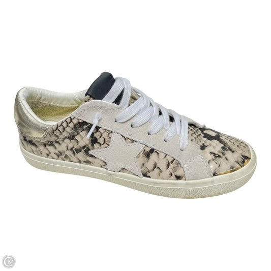 Shoes Sneakers By Steve Madden In Snakeskin Print, Size: 7