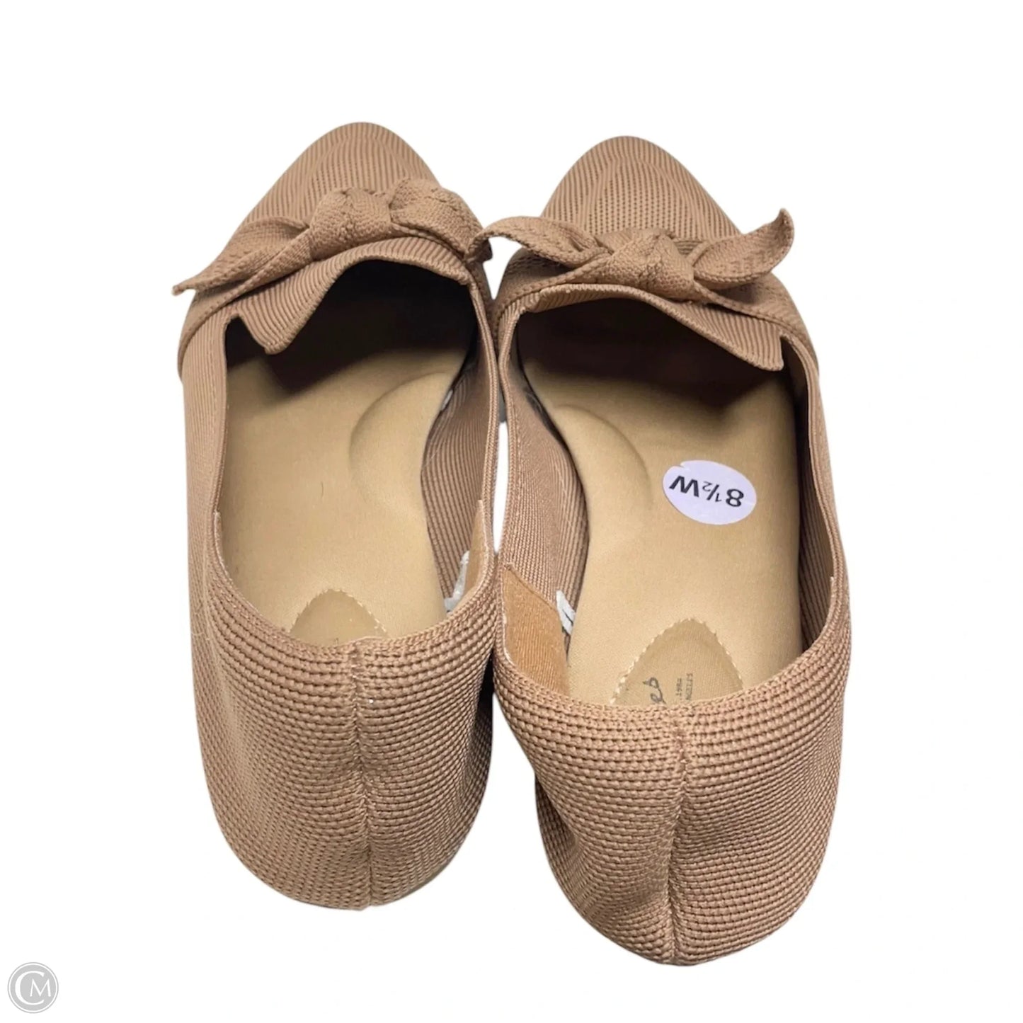 Shoes Flats By Cmb In Tan, Size: 8.5