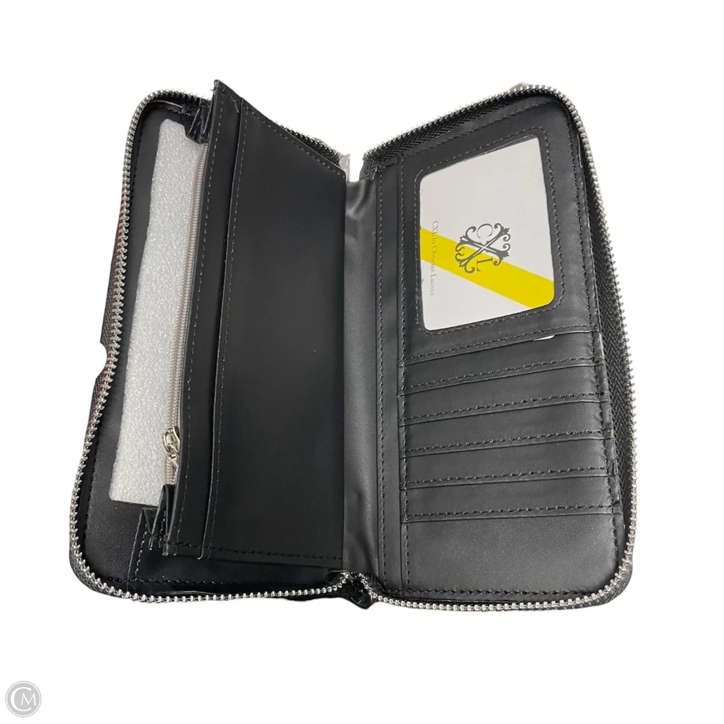 Wristlet By Clothes Mentor, Size: Medium
