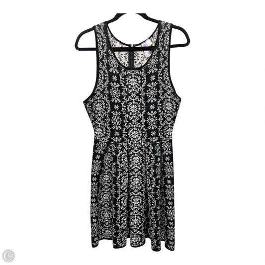 Dress Sweater By Alya In Black & White, Size: L
