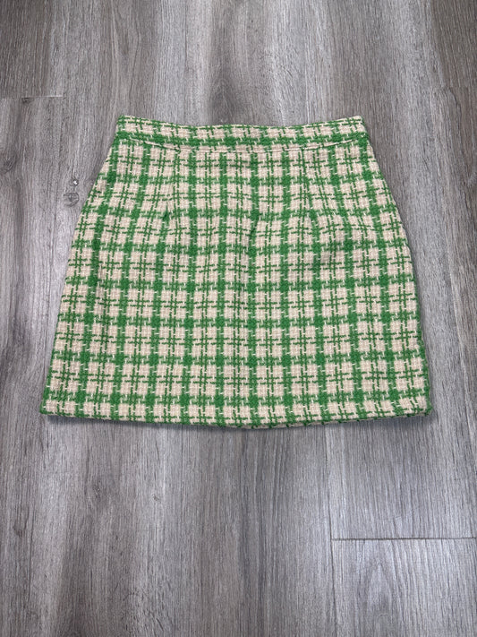 Skirt Mini & Short By Fashion On Earth In Green, Size: M