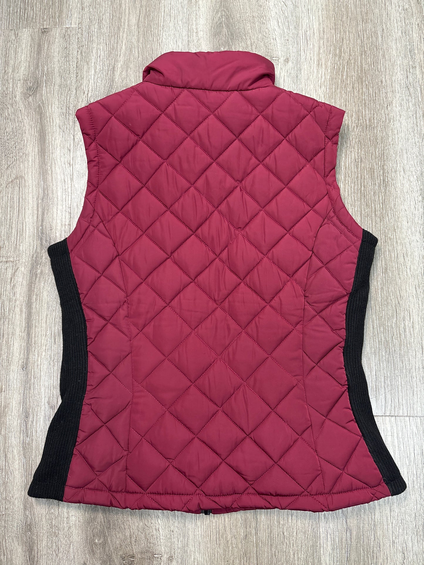 Vest Puffer & Quilted By Andrew Marc In Maroon, Size: S