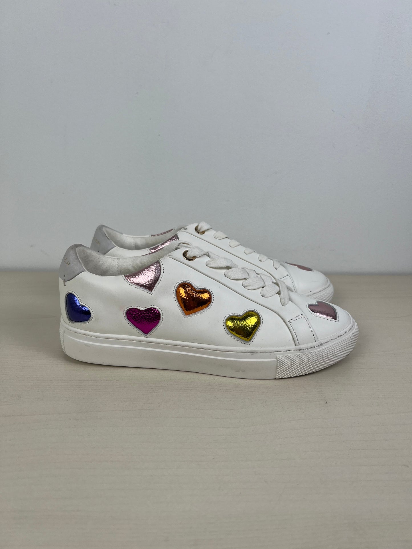 White Shoes Sneakers Kurt Geiger, Size 7