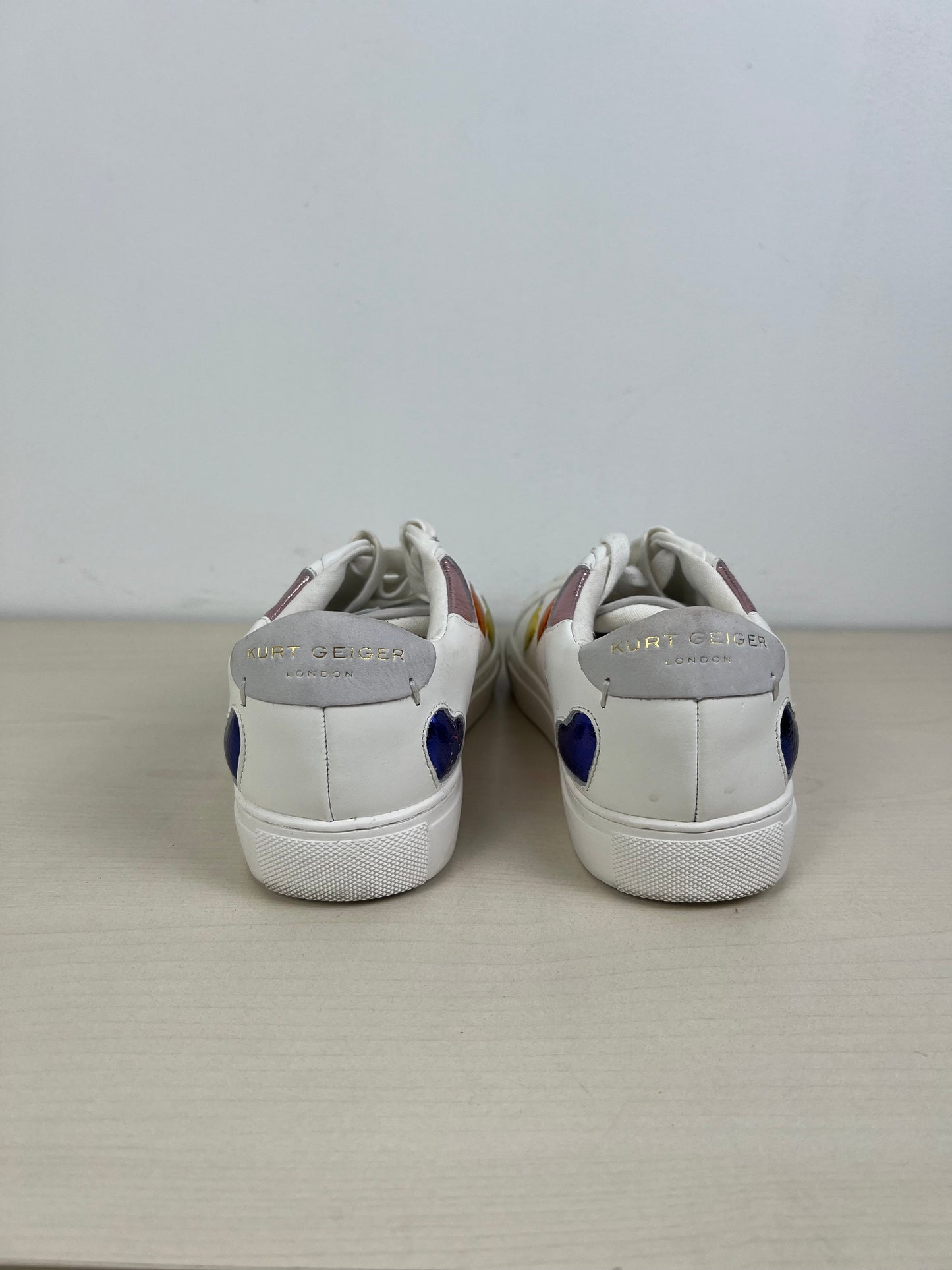 White Shoes Sneakers Kurt Geiger, Size 7