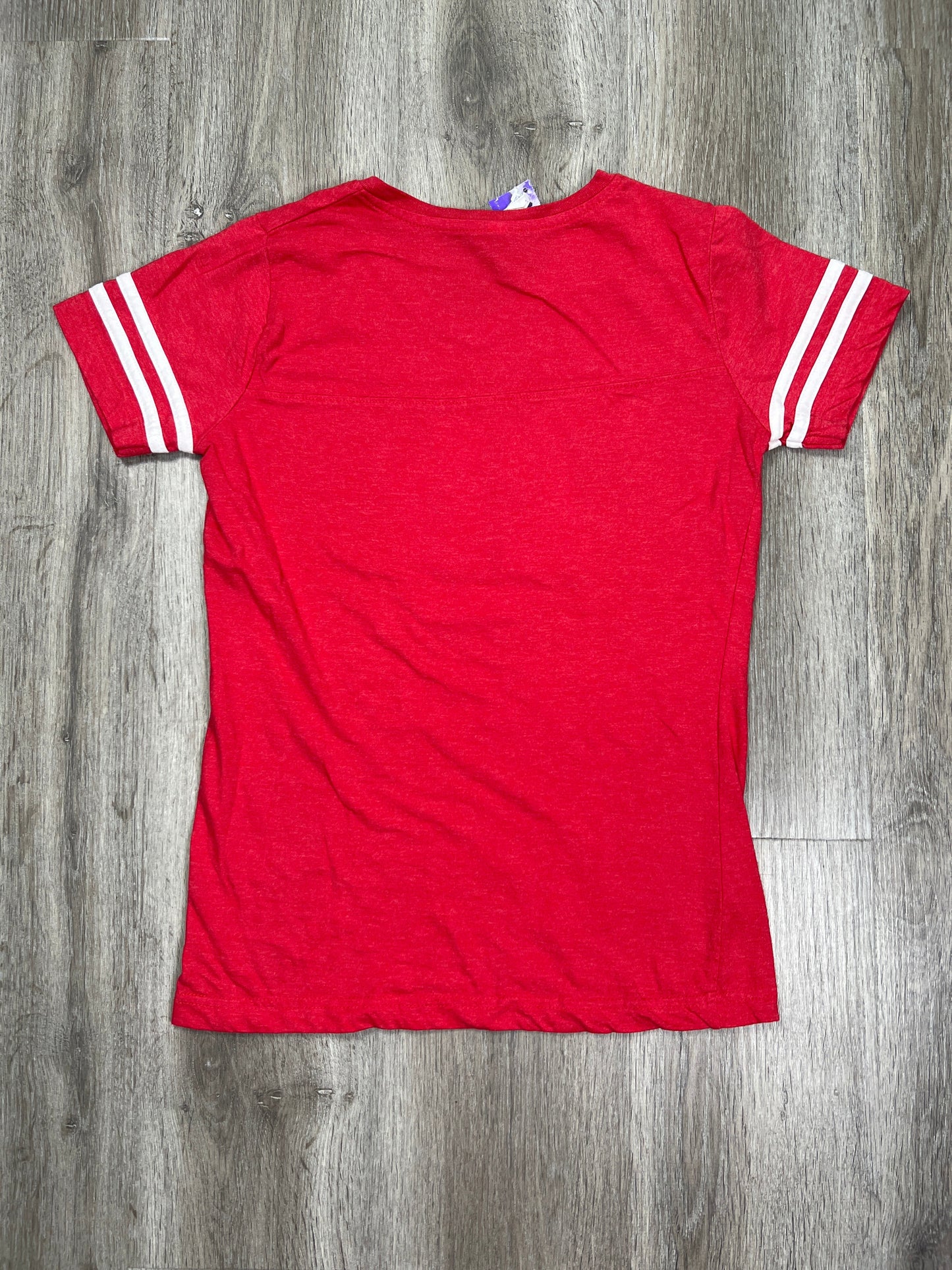 Red Top Short Sleeve Clothes Mentor, Size M