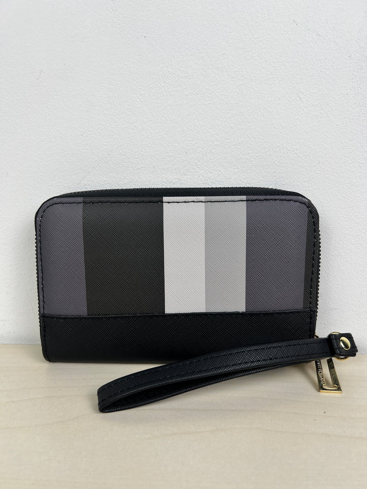 Wallet Isaac Mizrahi, Size Medium