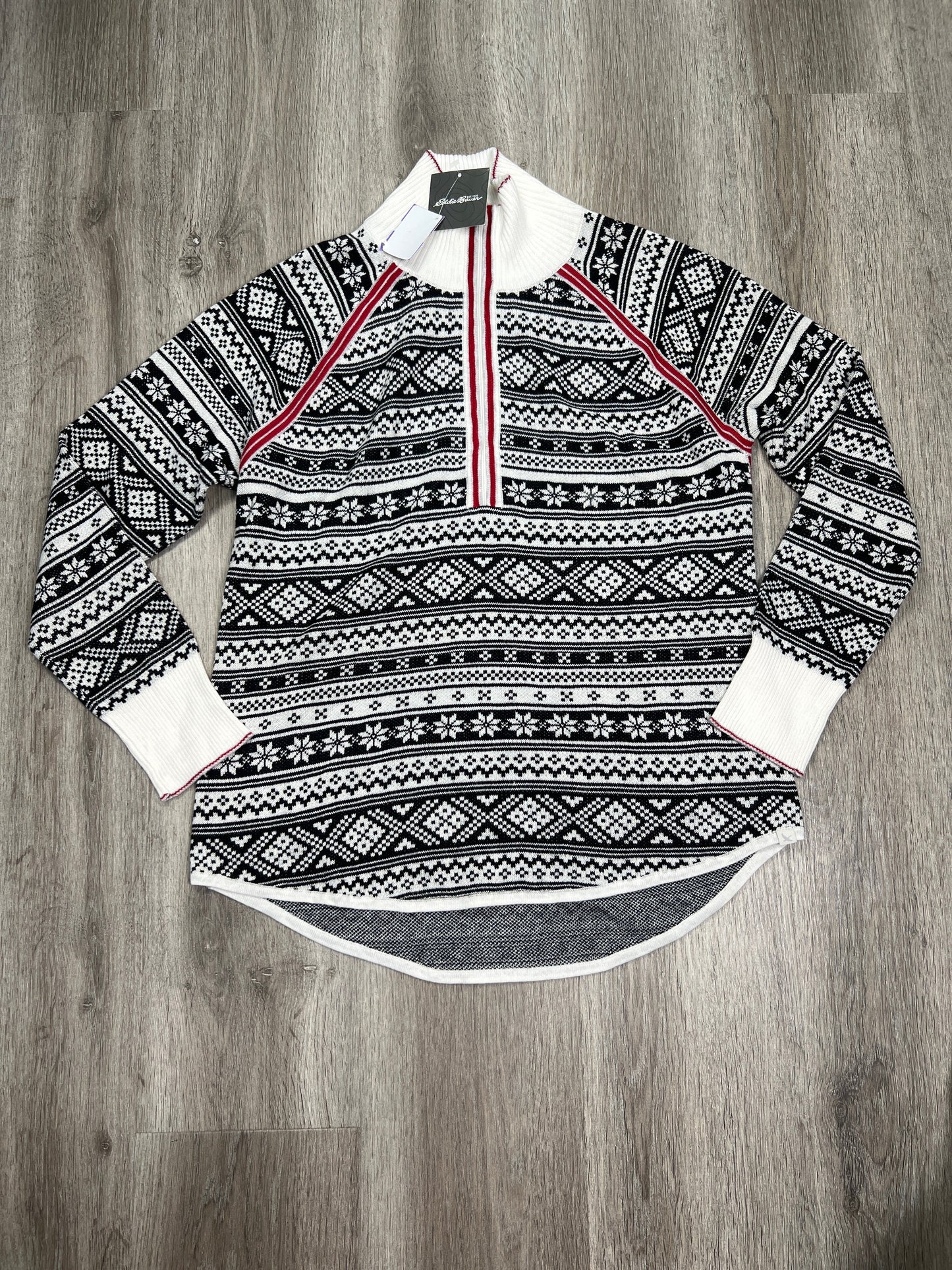 Black & White Sweater Eddie Bauer, Size M