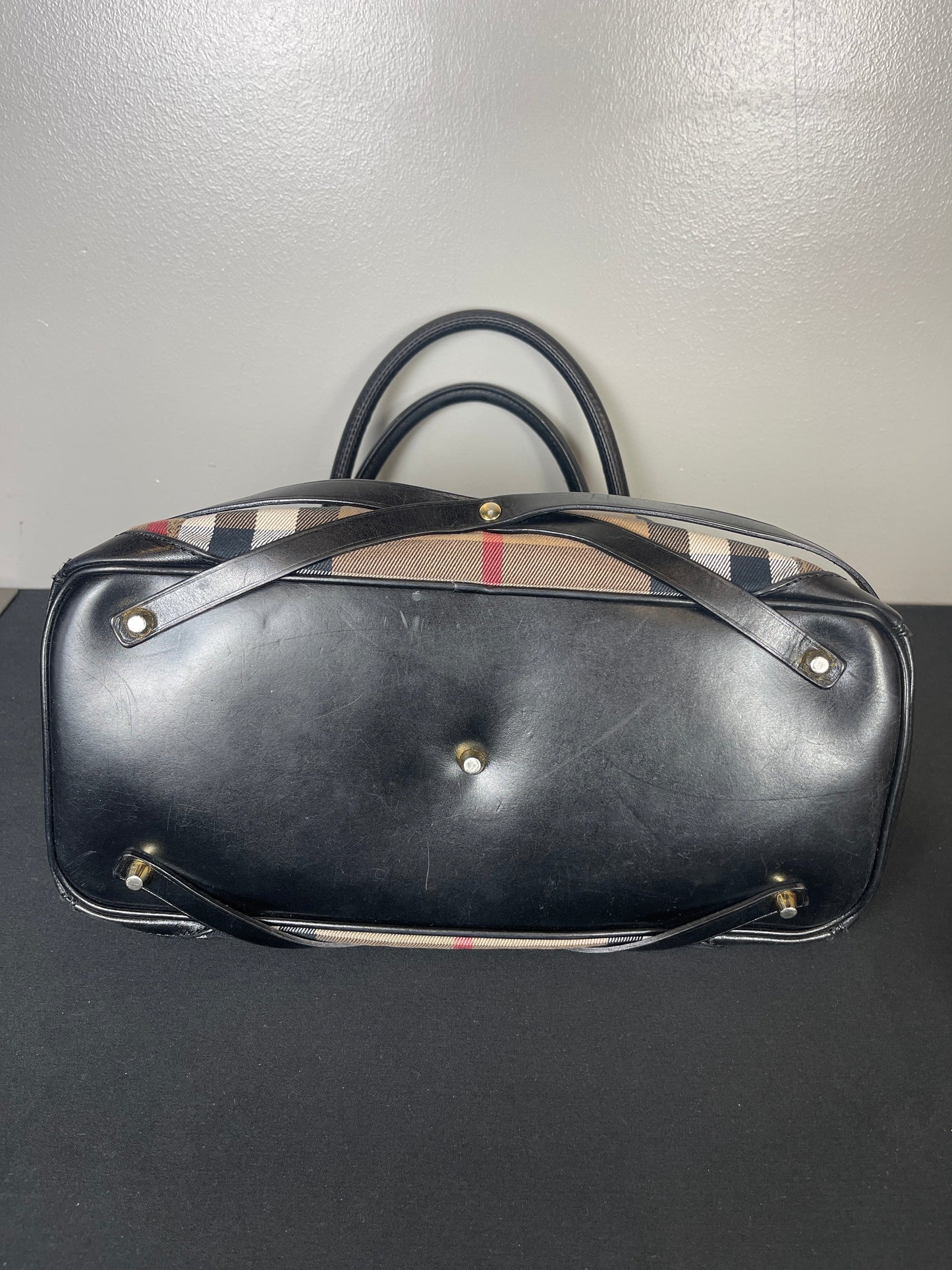 Handbag Luxury Designer By Burberry  Size: Large