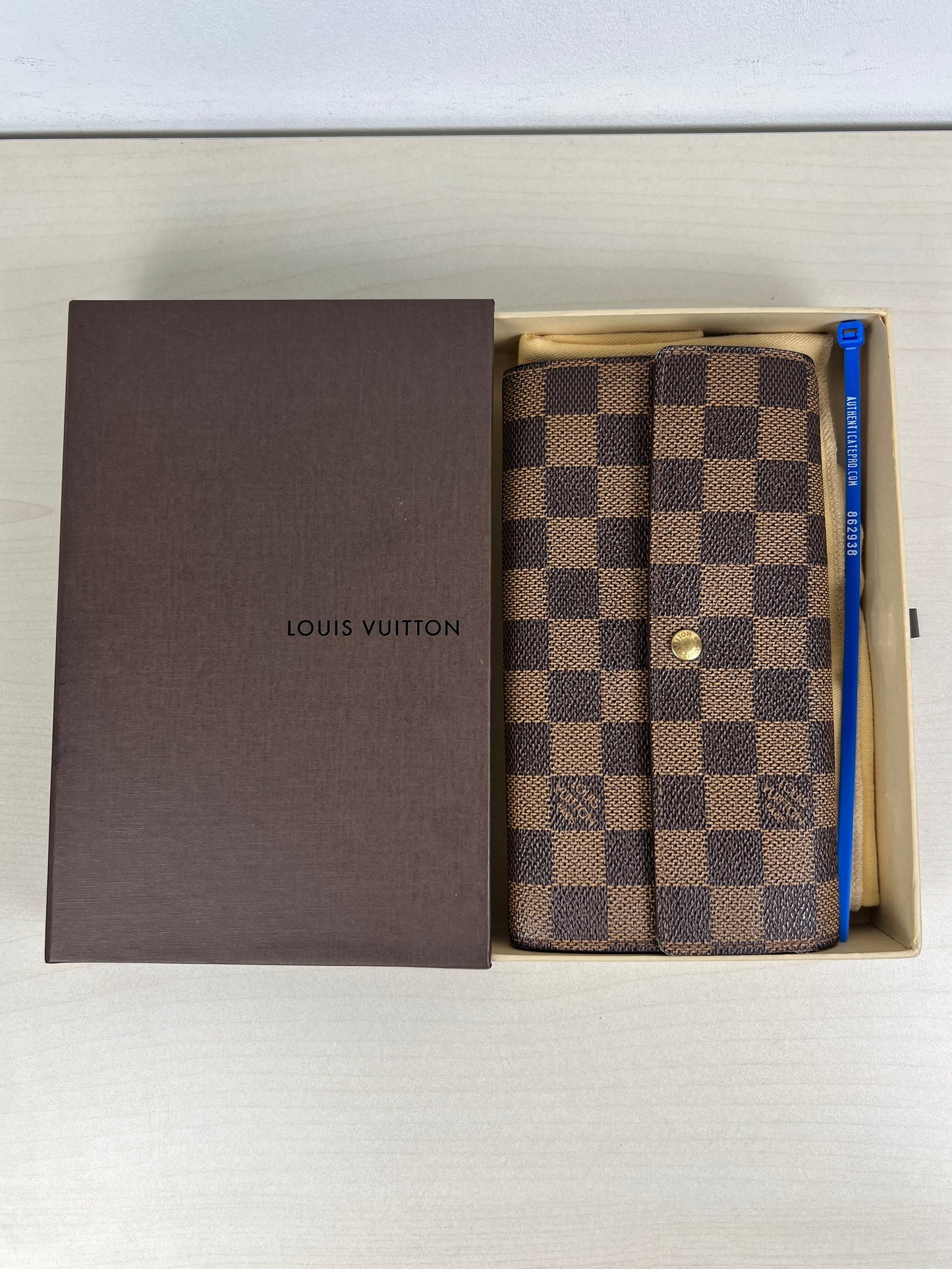 Wallet Luxury Designer Louis Vuitton, Size Large