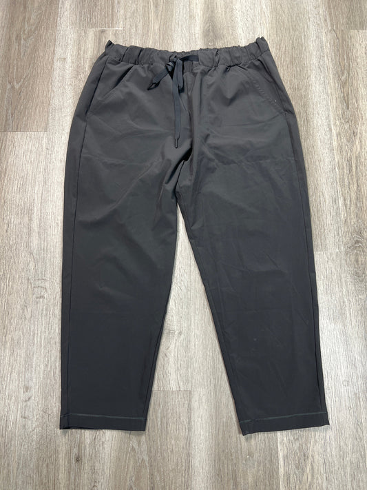 Athletic Pants By Under Armour In Grey, Size: Xl