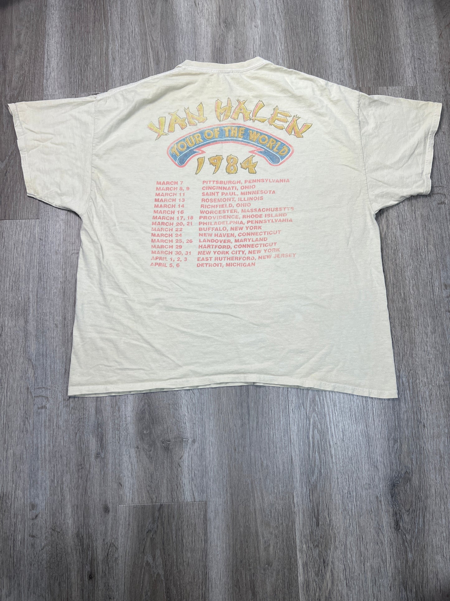 Top Short Sleeve By VAN HALEN In Tan, Size: L