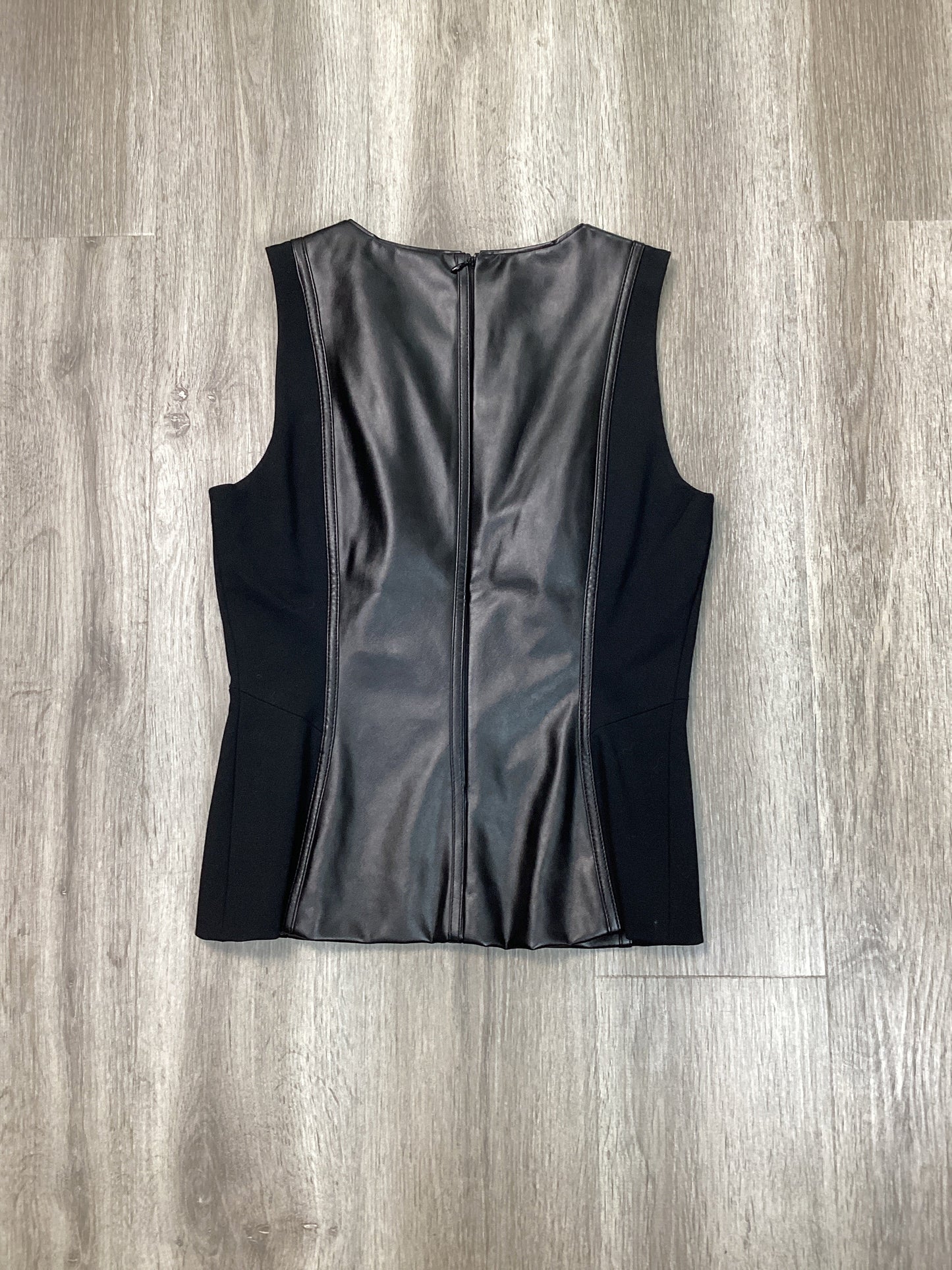 Top Sleeveless By White House Black Market In Black, Size: S