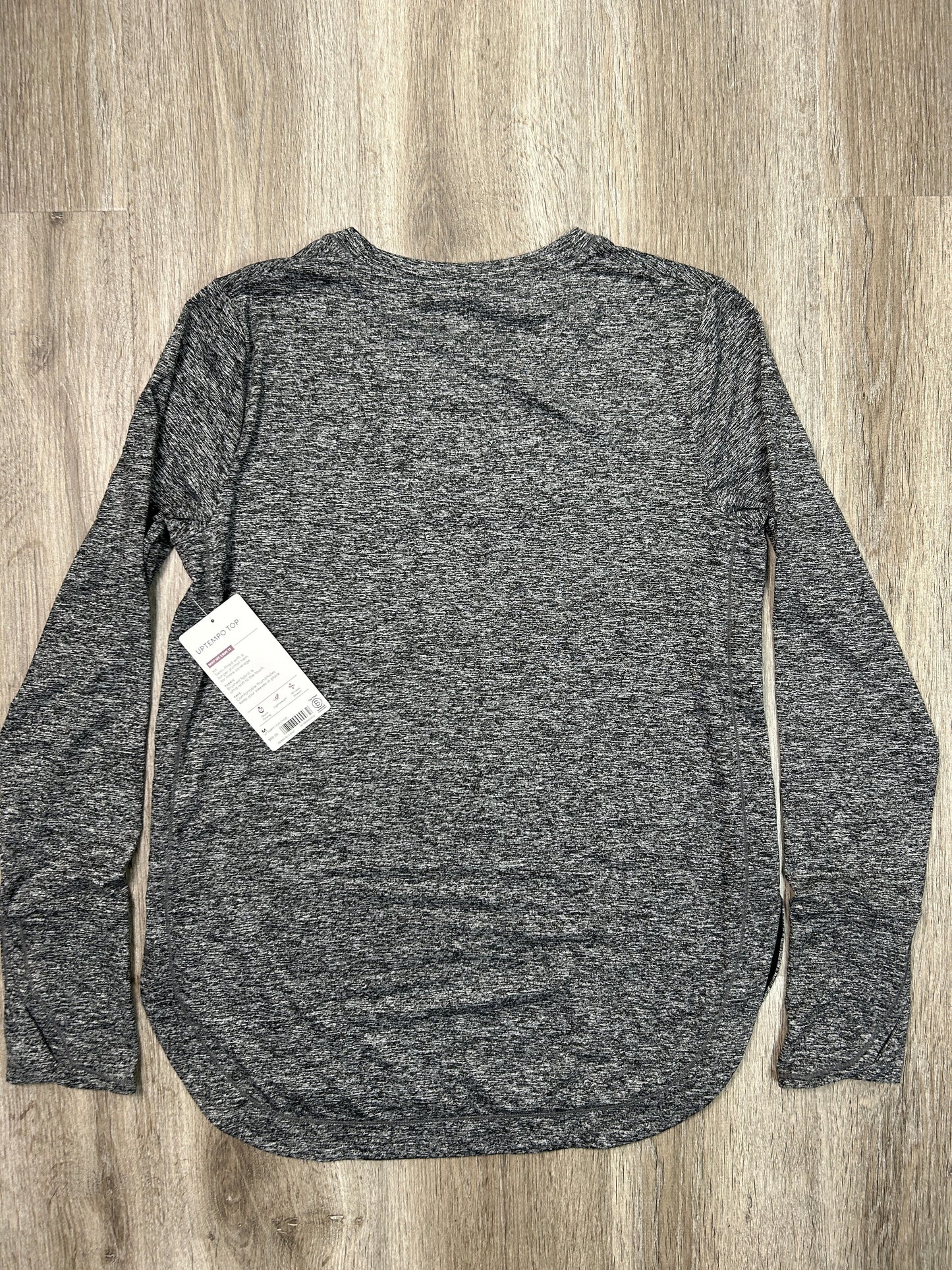 Athletic Top Long Sleeve Crewneck By Athleta In Grey, Size: M