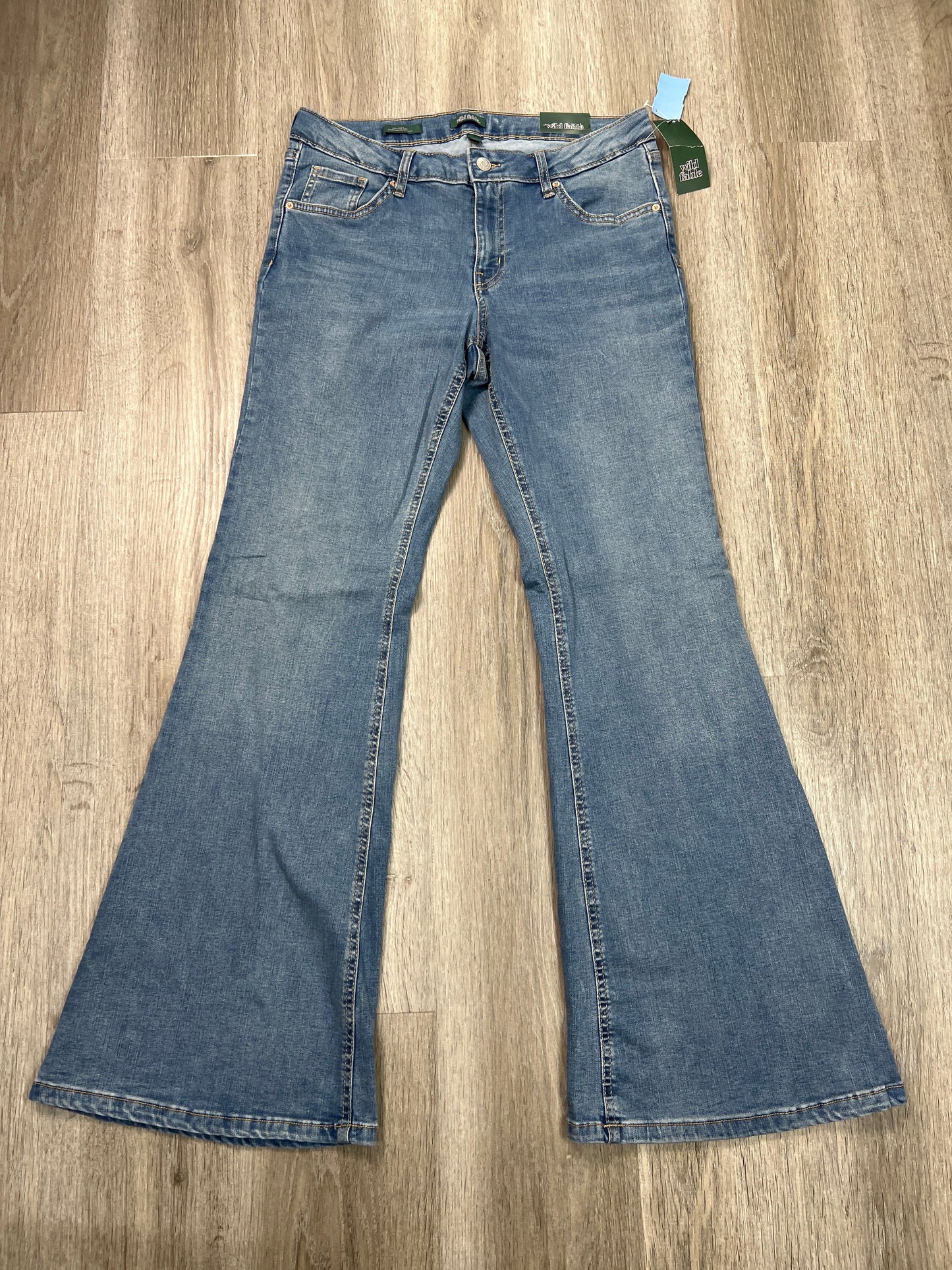 Jeans Flared By Wild Fable In Blue Denim, Size: 12