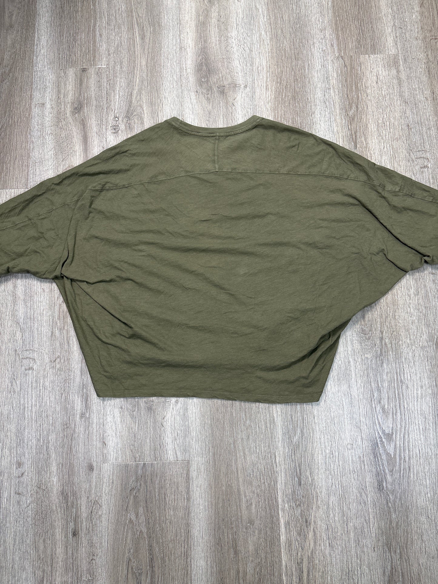 Top Short Sleeve Basic By Aerie In Green, Size: L