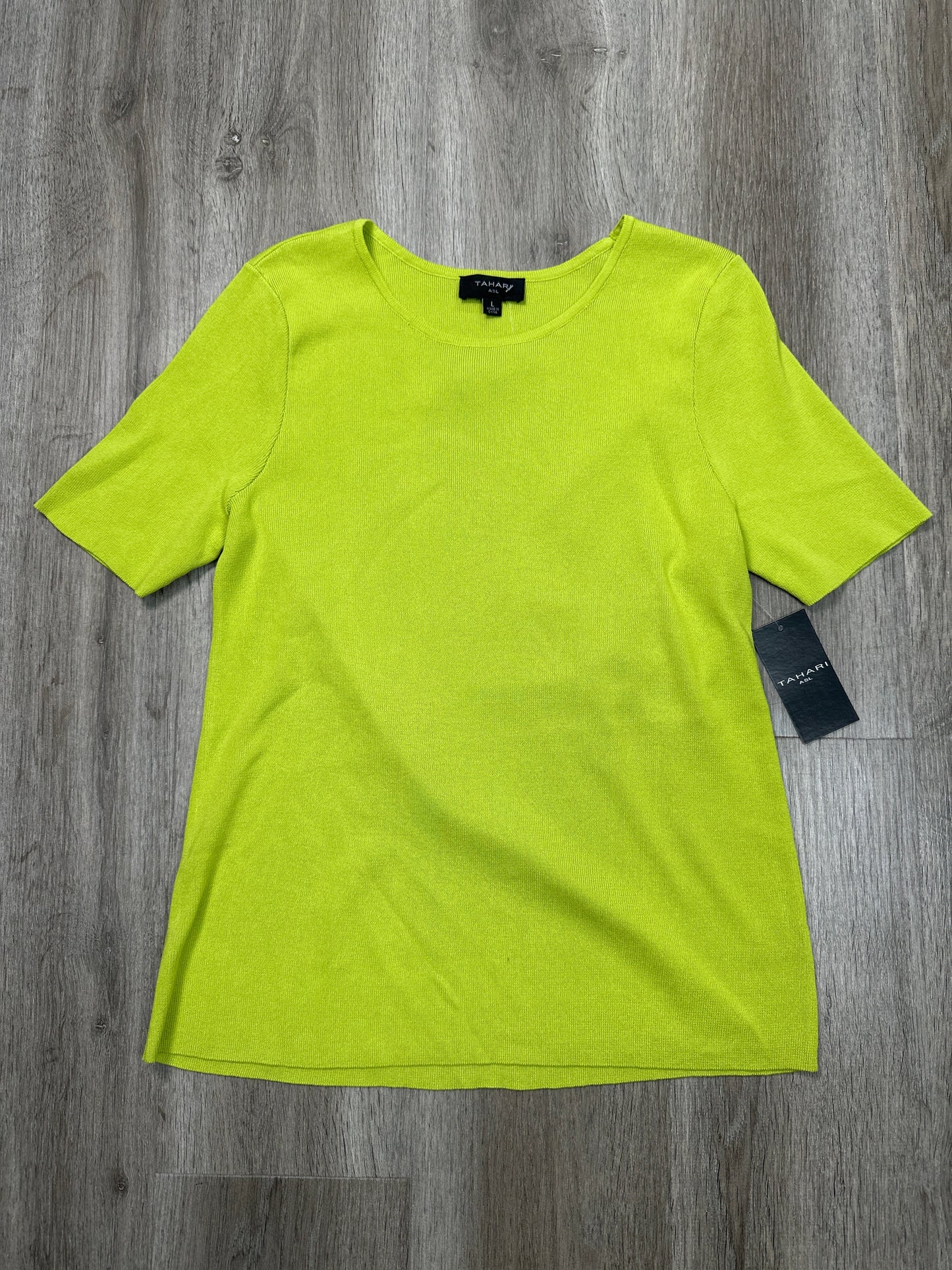 Top Short Sleeve Basic By Tahari By Arthur Levine In Green, Size: L