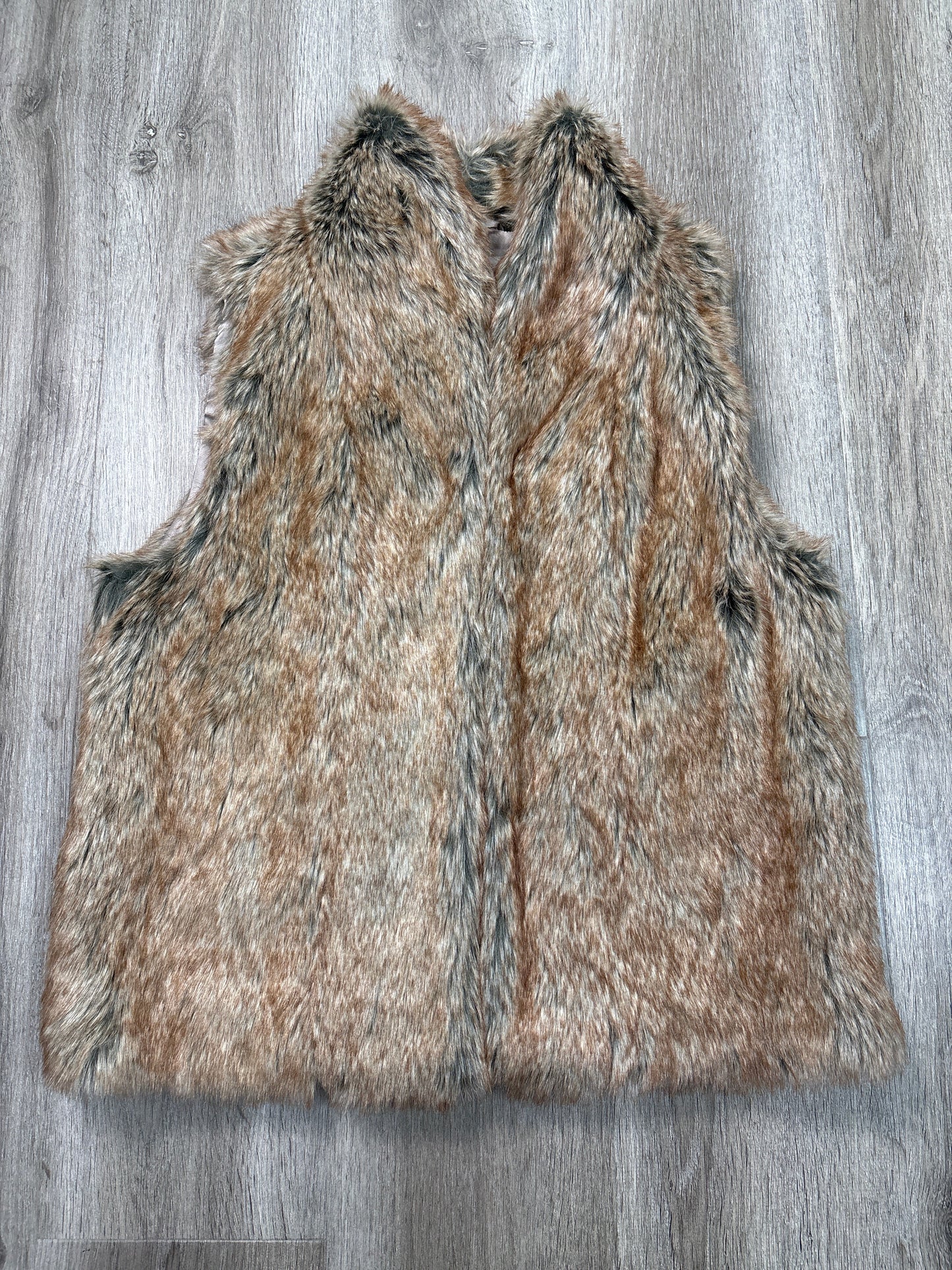 Vest Faux Fur & Sherpa By Bcbgeneration In Brown, Size: M