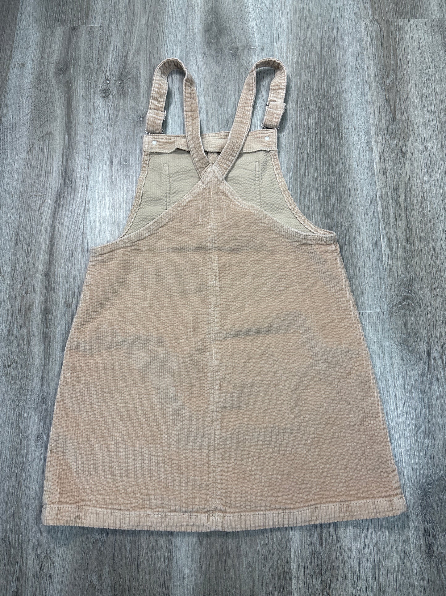 Dress Casual Short By Tinsel Town In Tan, Size: L