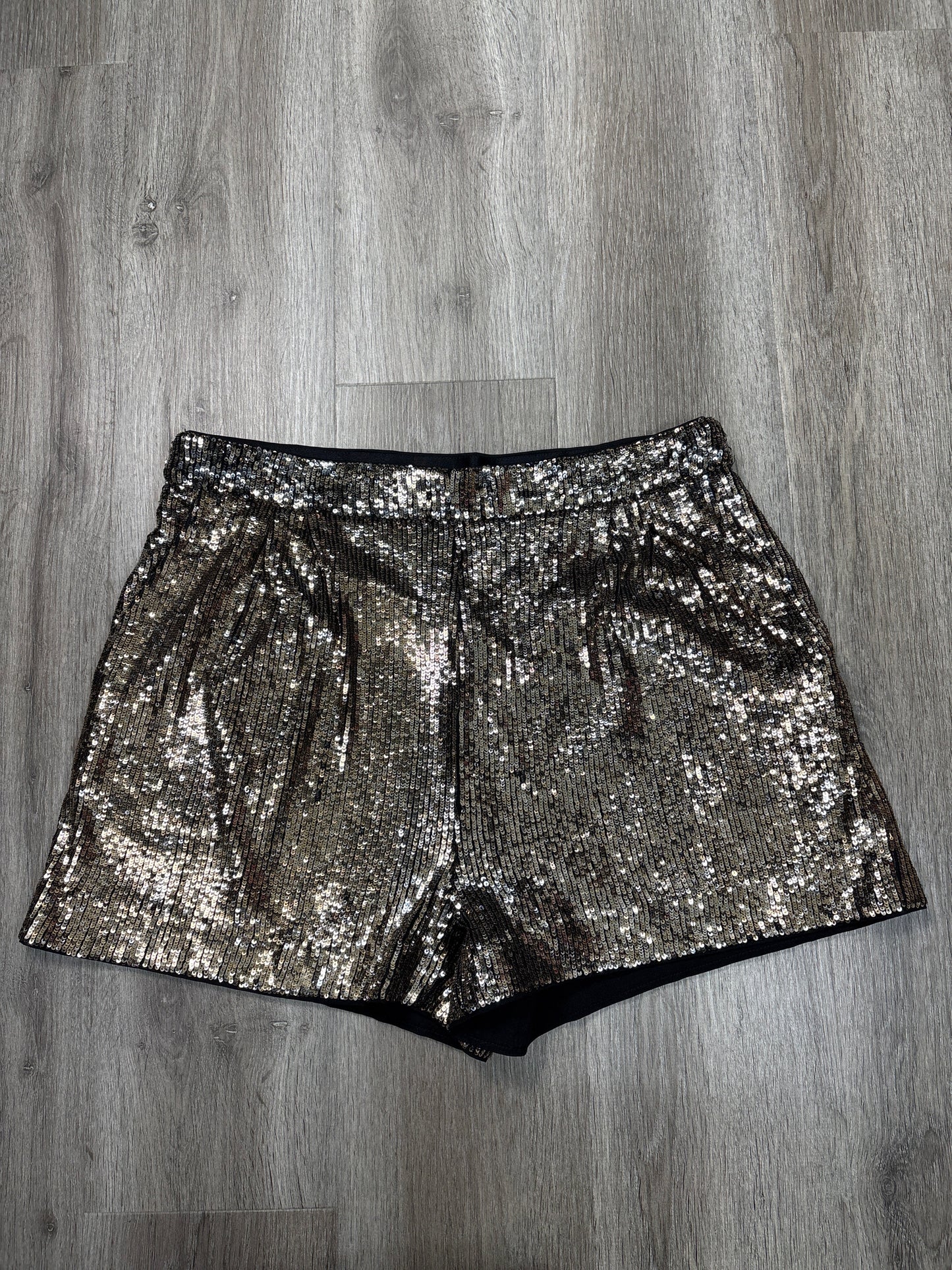 Shorts By Express In Gold, Size: Xl