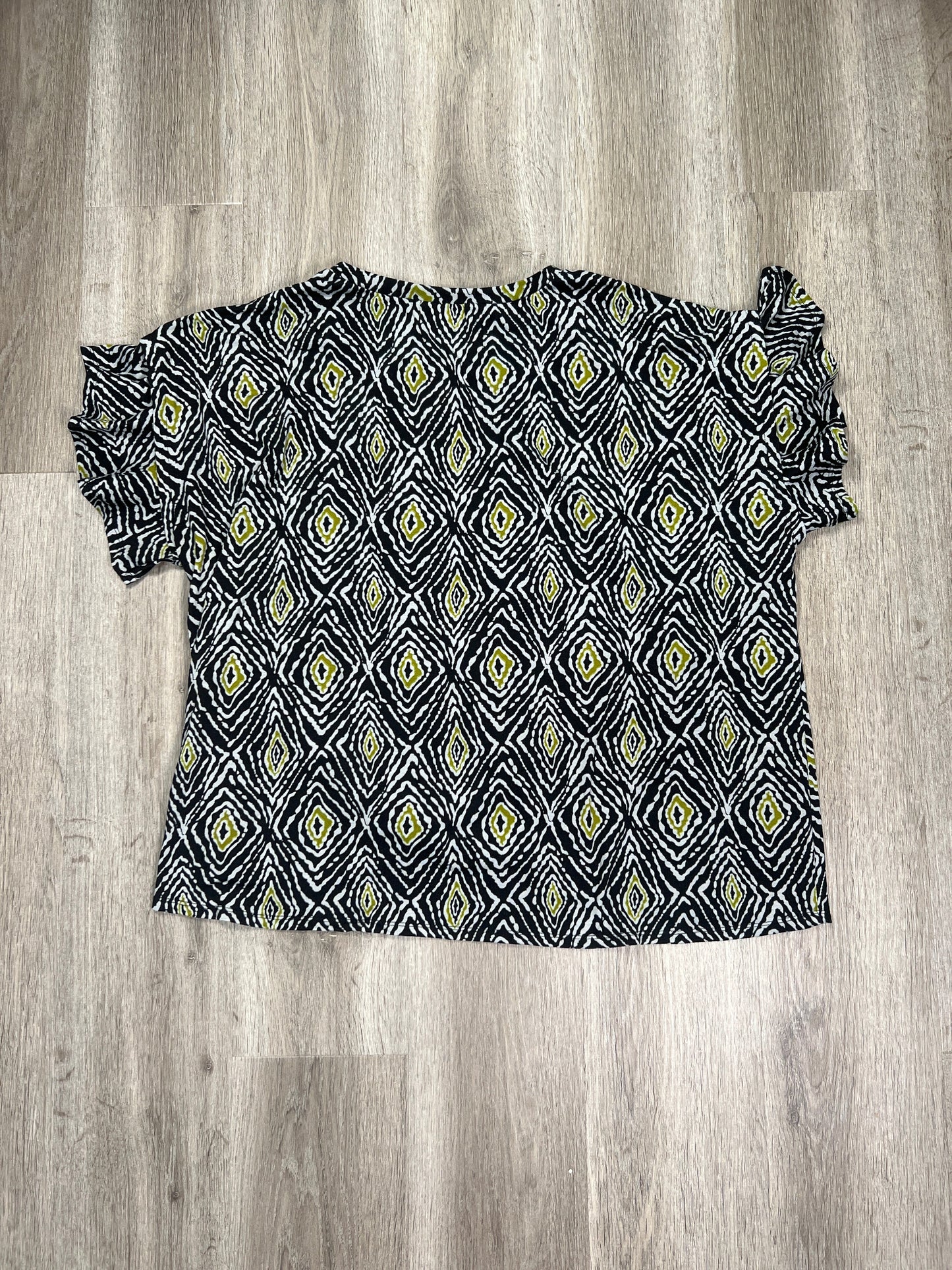 Top Short Sleeve By John Paul Richard  Size: 3x