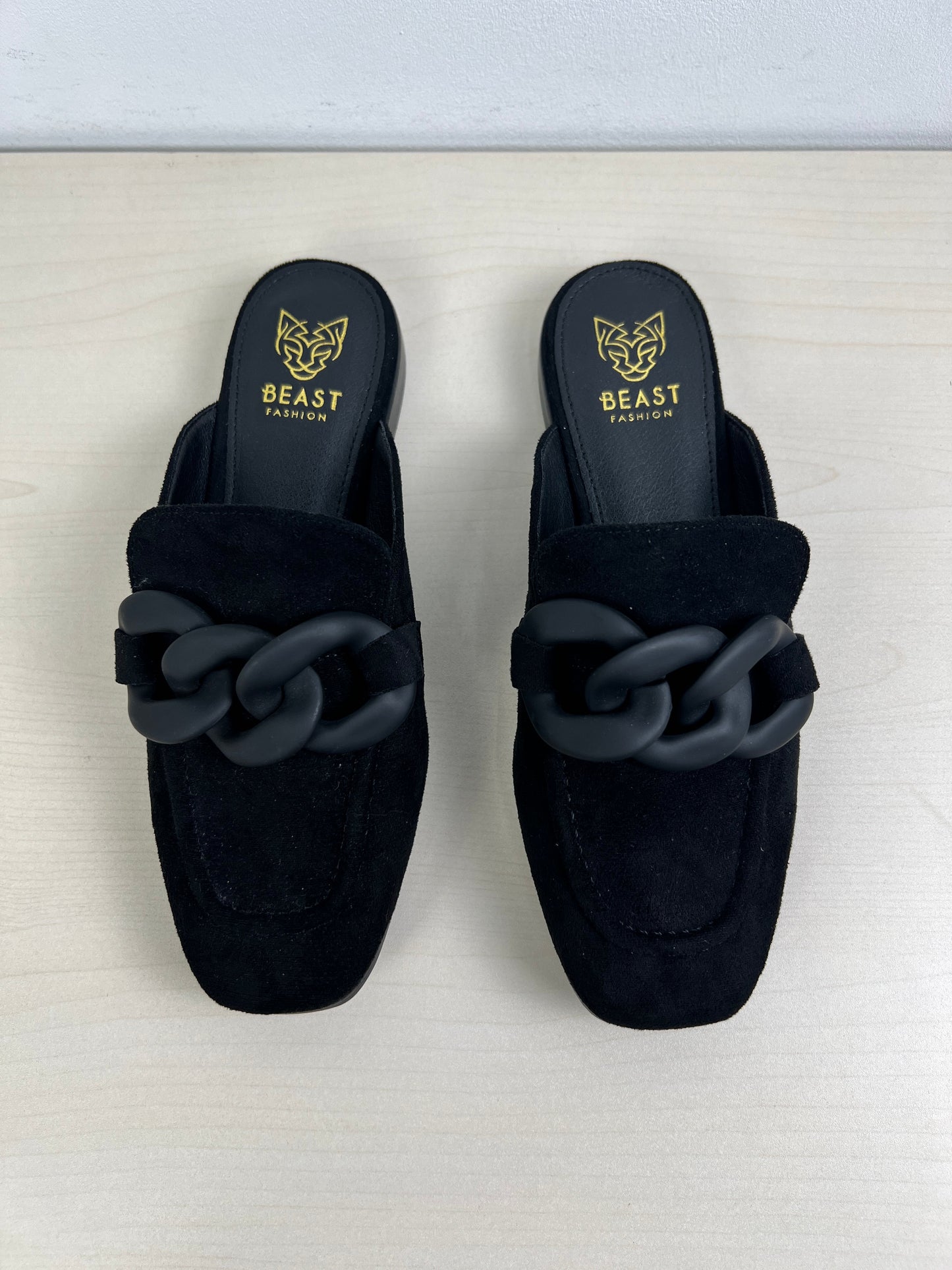 Black Shoes Flats Cmc, Size 6