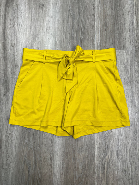 Yellow Shorts Loft, Size S