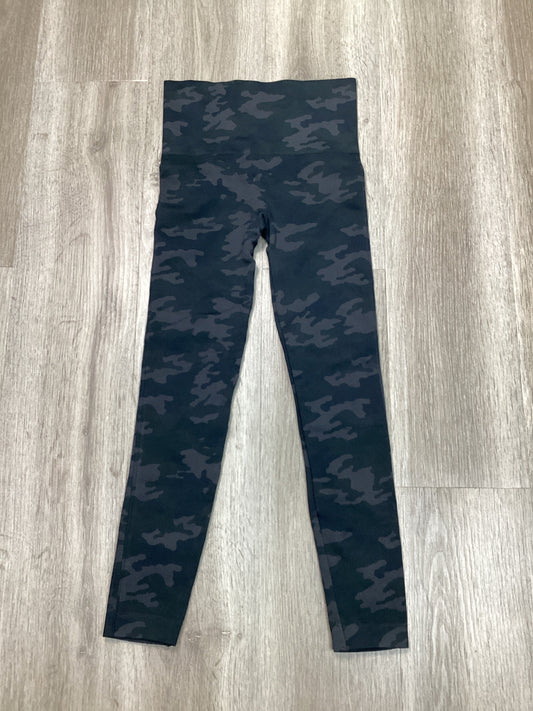 Athletic Leggings By Spanx In Camouflage Print, Size: S