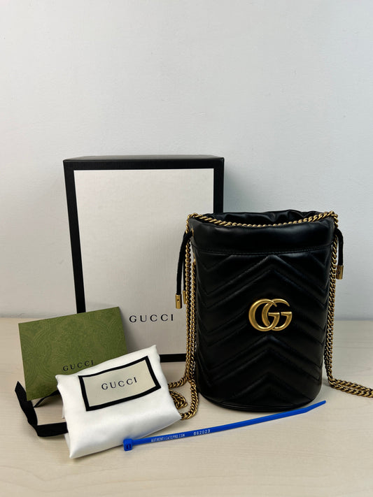 Crossbody Designer By Gucci, Size: Small