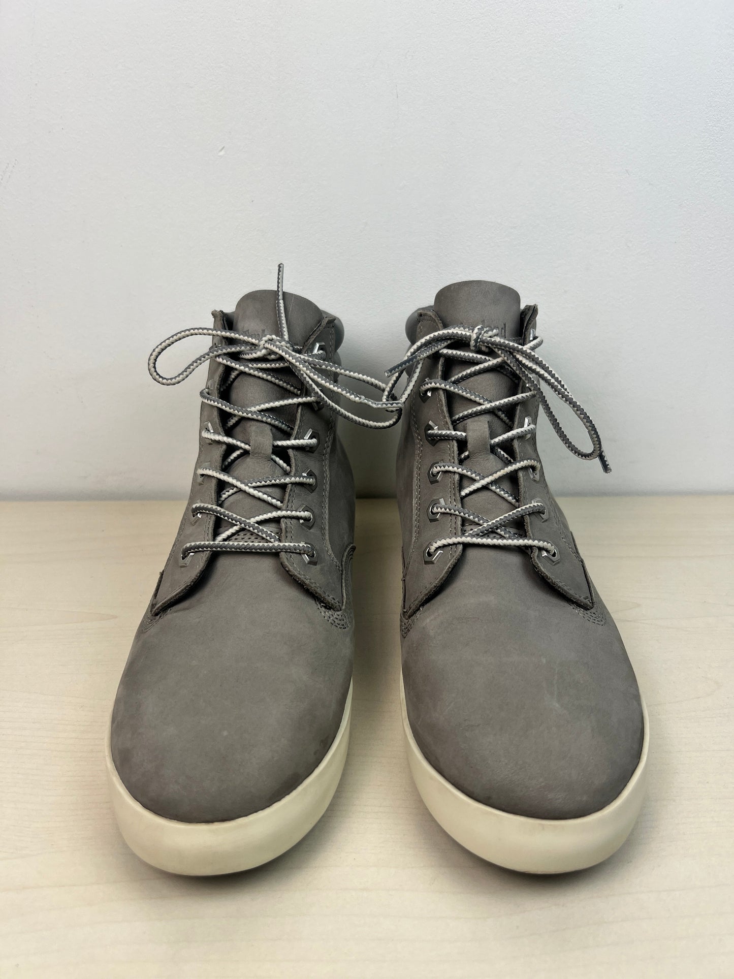 Shoes Sneakers By Timberland In Grey, Size: 10