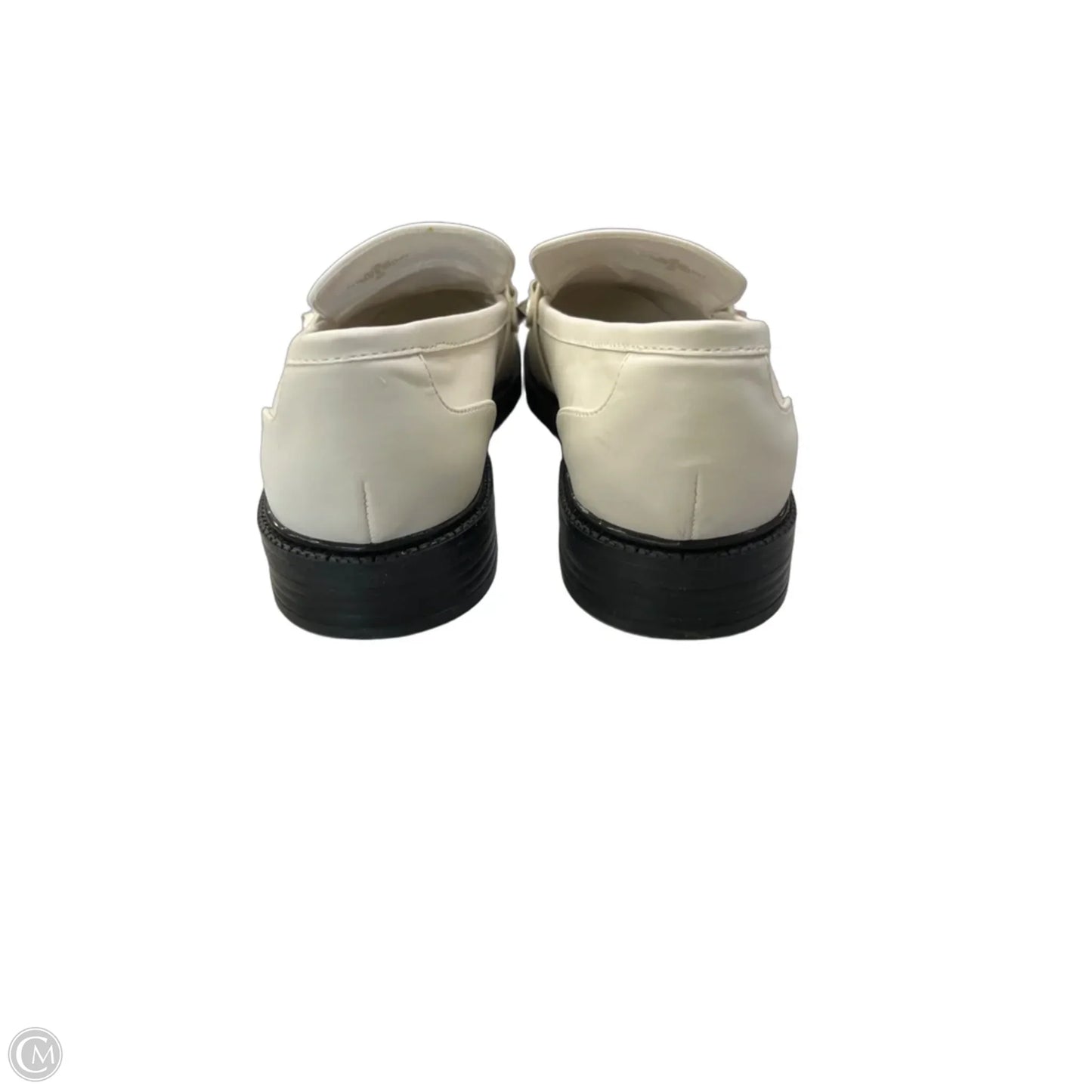 Shoes Flats By Marc Fisher In White, Size: 10