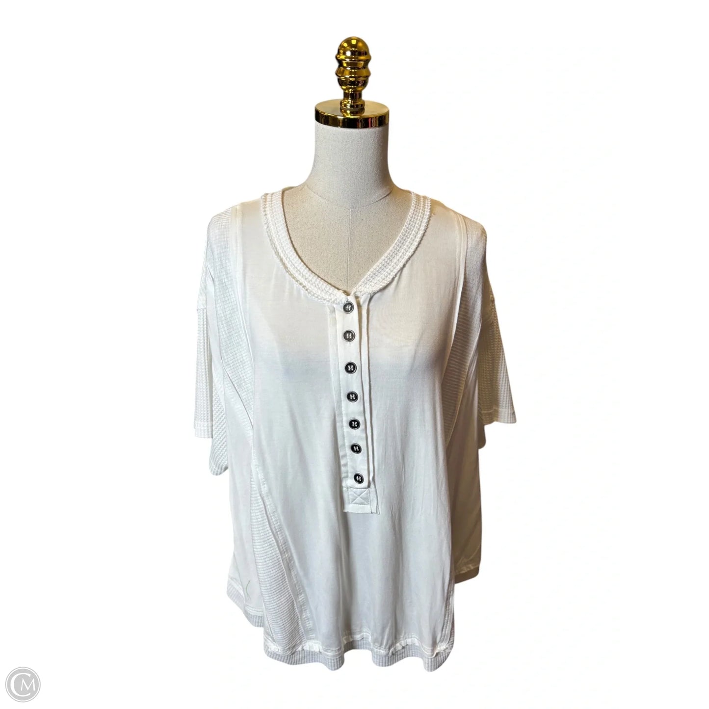 Top Short Sleeve By Pol In White, Size: M
